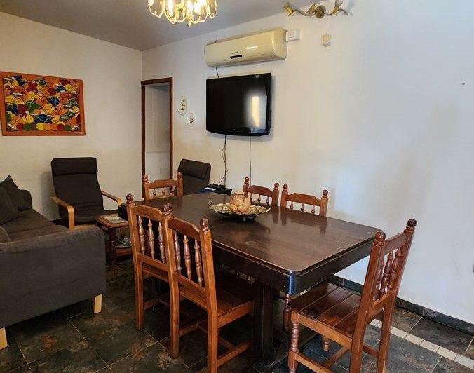 CASA CON PILETA EN VENTA - RODEO DE LA CRUZ 5