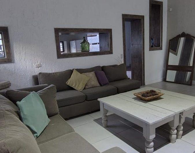 AMPLIA CASA SEMI PRIVADO CALLE SANCHEZ GLLEN 5