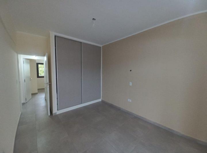 DEPARTAMENTO EN CHACRAS DE CORIA 4