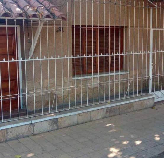 Venta casa con la mejor ubicación en Godoy Cruz 3