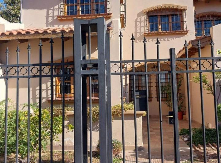 Espectacular Casa en Venta en 6ta Sección 2