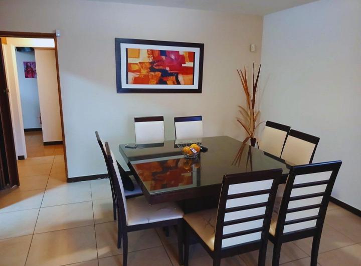 Casa en barrio unimev 3