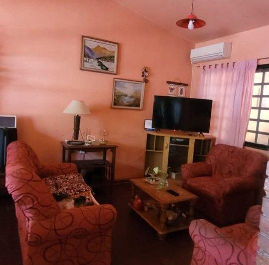 CASA en VENTA 4 DORMITORIOS - CARRODILLA 2