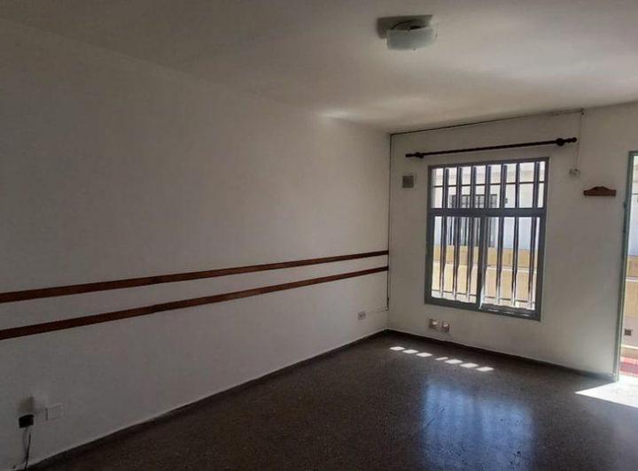 Alquiler Departamento 2 habitacion y cochera 5
