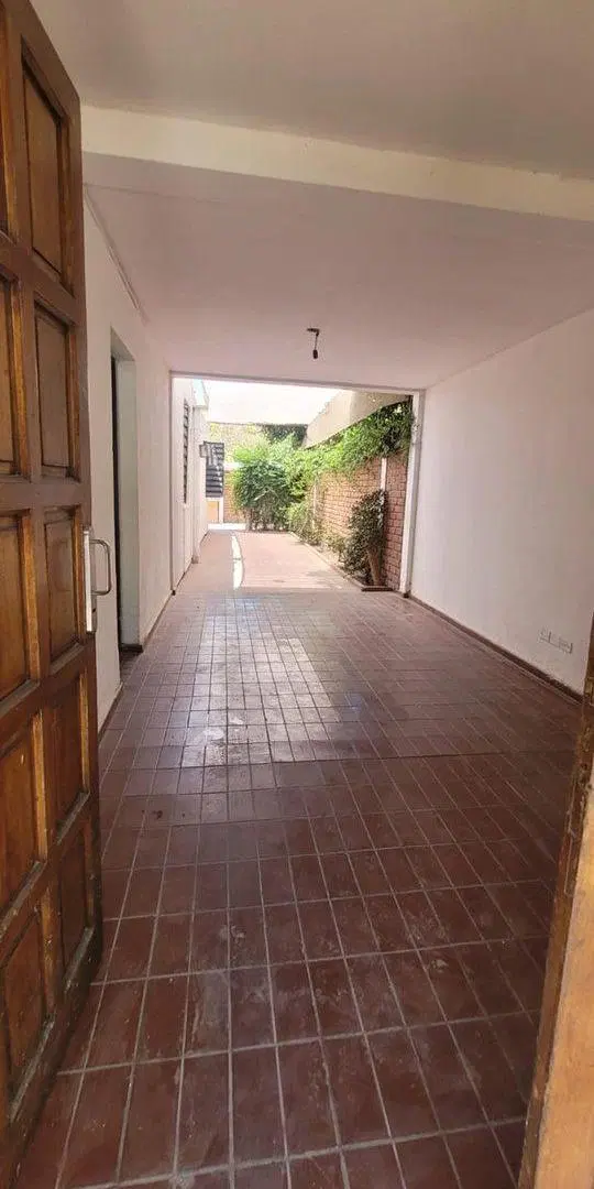 CASA 4 HABITACIONES EN VENTA - LAS HERAS 3