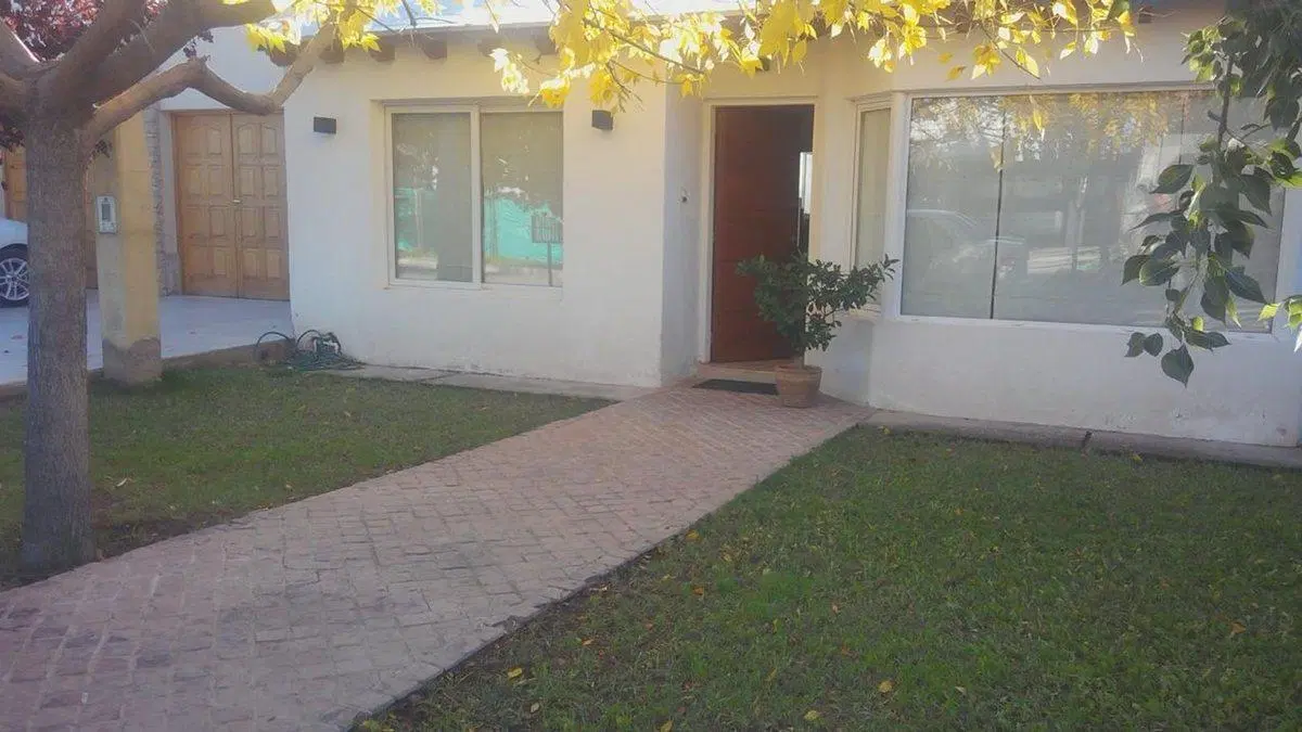 Venta Casa 3 Hab. Barrio Privado Los Solares Maipu 3