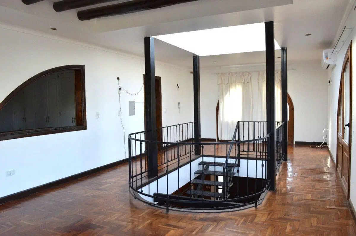 CASA ESTILO COLONIAL EN B PRIVADO VISTALBA COUNTRY 2