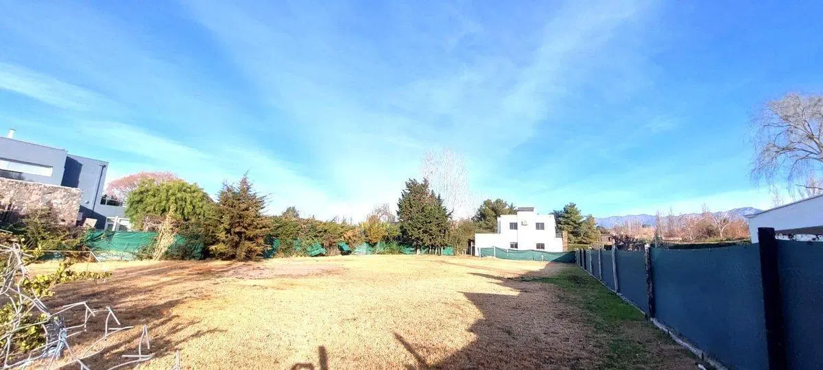 TERRENO EN VISTALBA COUNTRY B° PRIVADO 4