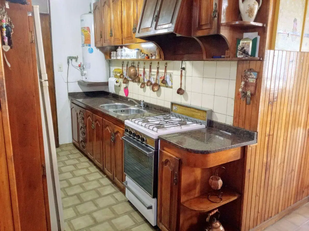 Venta Casa 3 habitaciones Lujan de Cuyo Centro 4