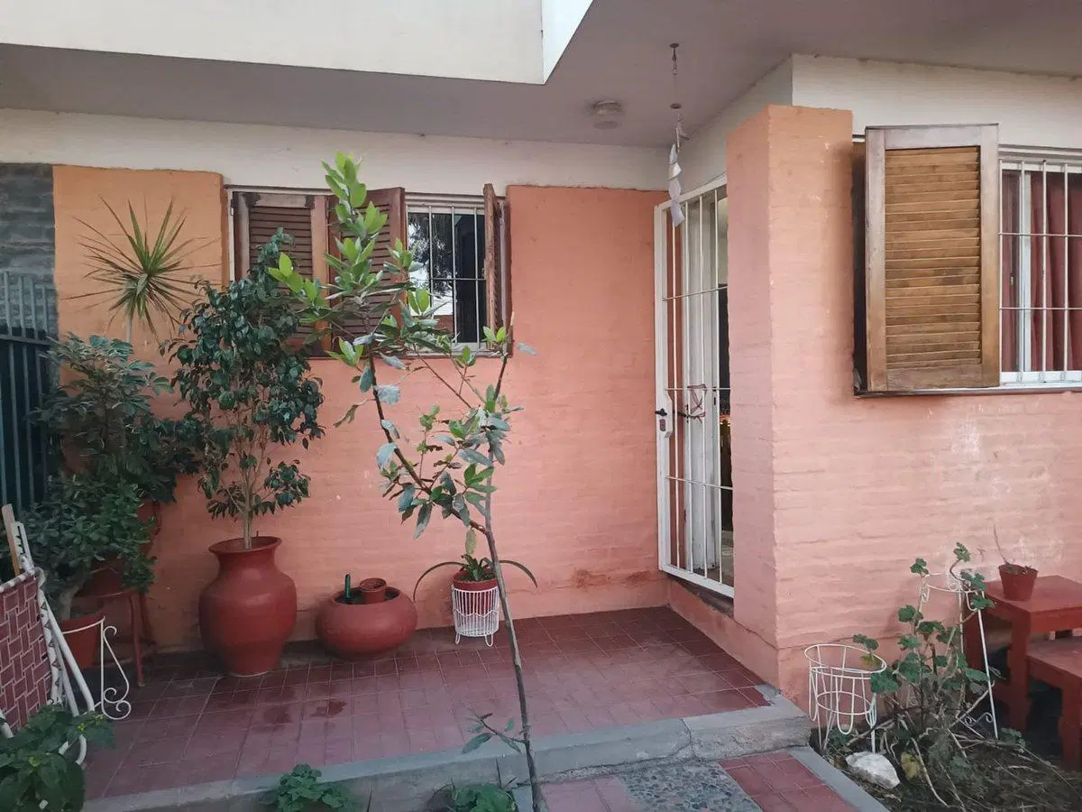 CASA en VENTA - LATERAL ACCESO ESTE (GUAYMALLÉN) 2