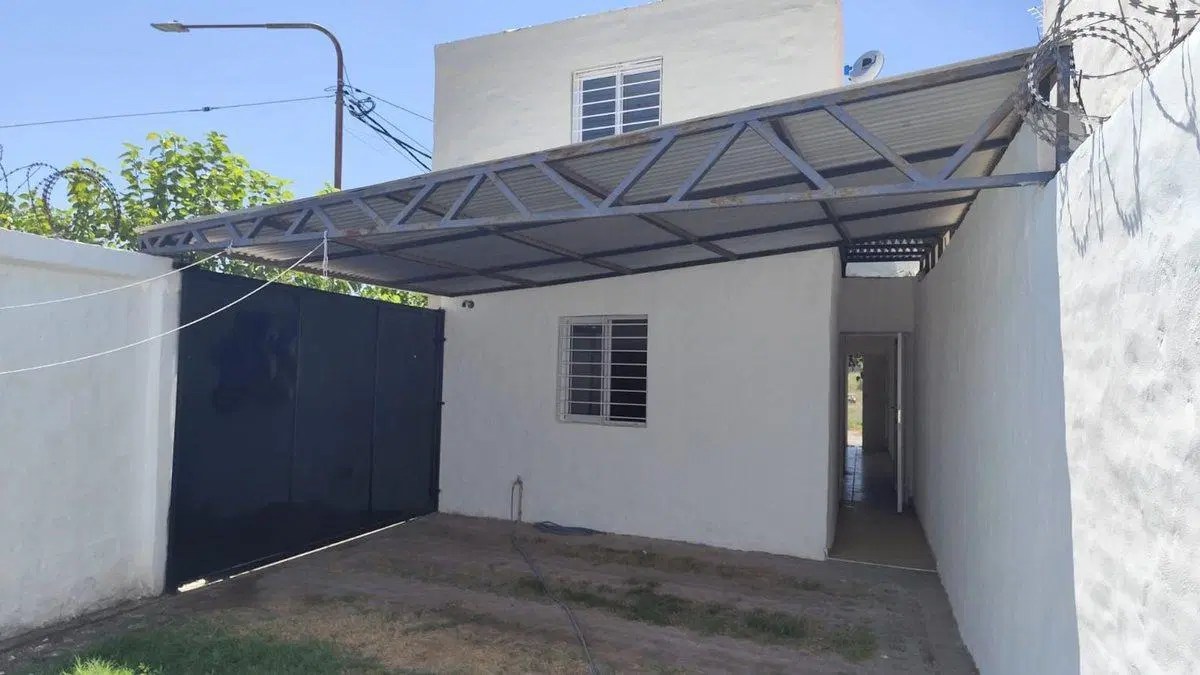 DUPLEX EN  BARRIO EL TREBOL - APTO CREDITO 2
