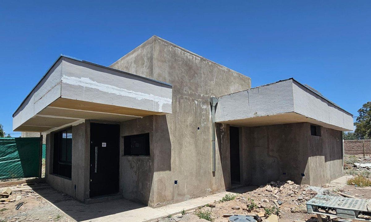 VENTA CASA EN CONSTR5UCCIÓN AL 87% EN MAIPÚ