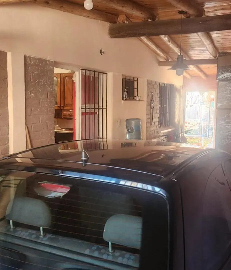 CASA EN VENTA EN LUJAN ZONA CENTRICA 2