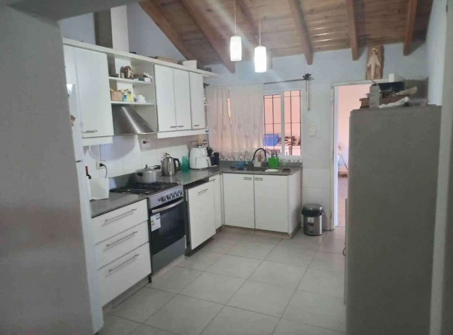 VENTA DE CASA EN VISTALVA, BARRIO SEMI PRIVADO 5