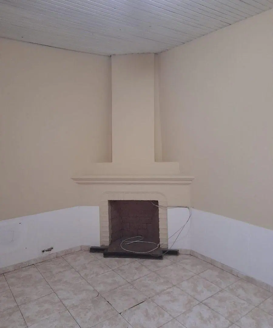 Venta de casa 3 habitaciones con cochera en G Cruz 8
