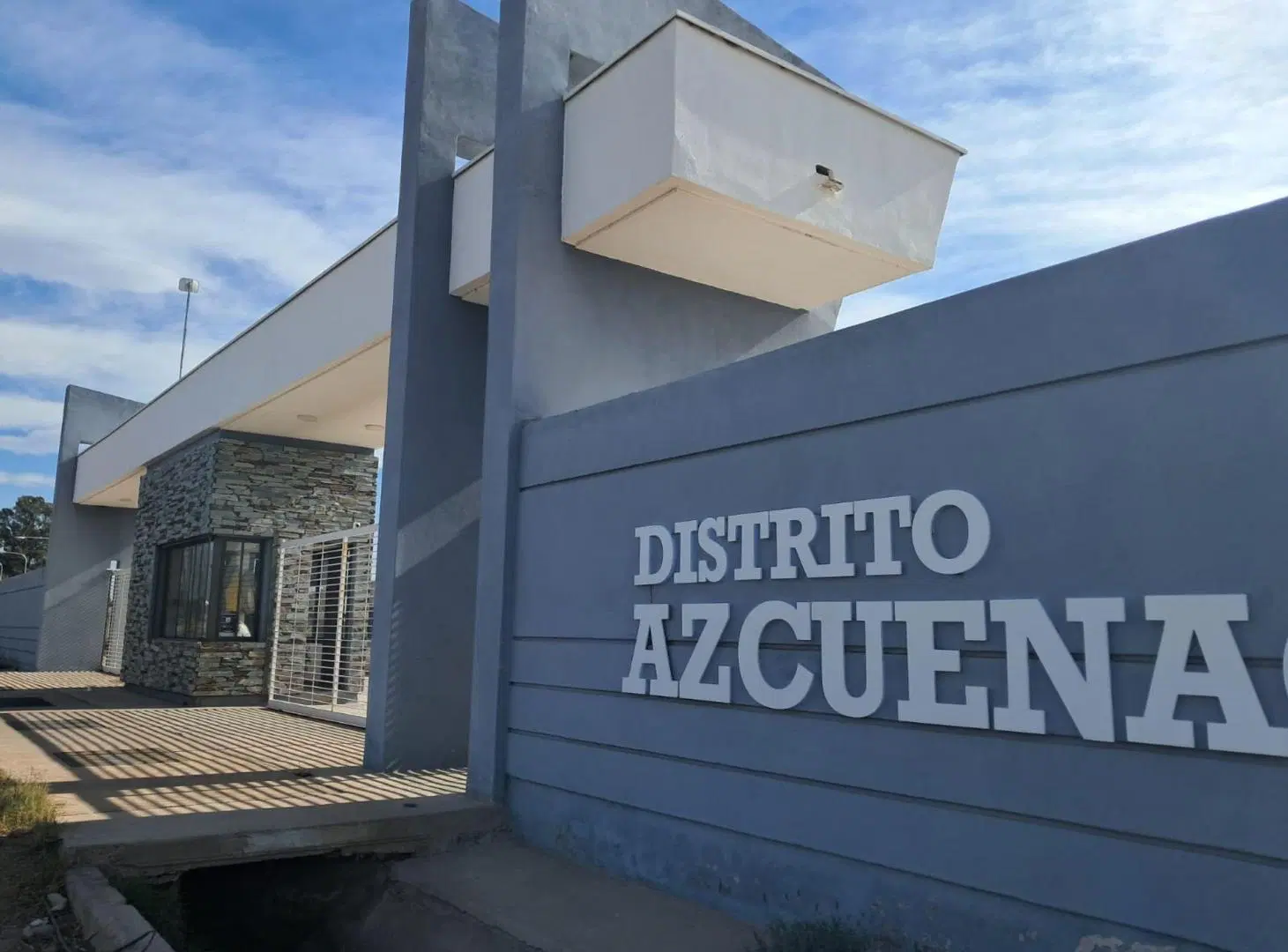 VENTA LOTE 528M2 DISTRITO AZCUENAGA-LUNLUNTA 2