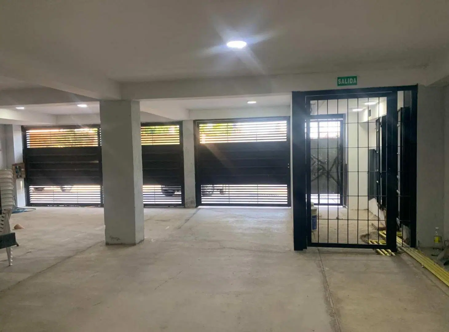 DEPARTAMENTO A ESTRENAR CON COCHERA GODOY CRUZ 4