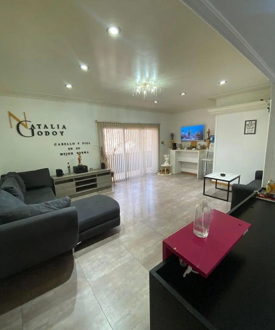 Depto 3 dorm, terraza y quincho en 4 Oeste 2