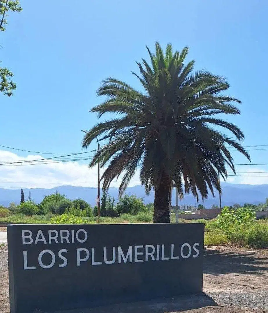 Terreno , Barrio Semi privado los Plumerillos 2