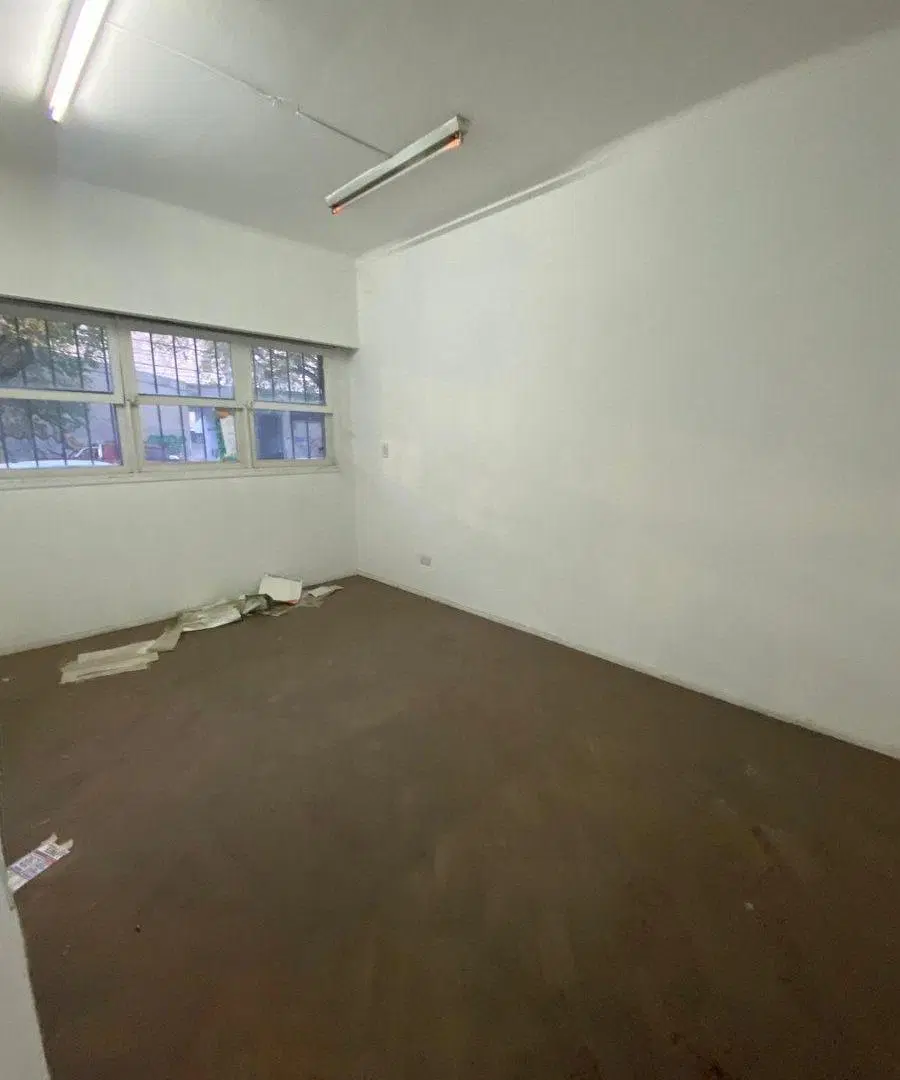 oficina a la venta en capital - mendoza 4