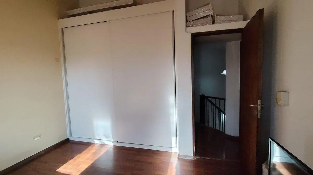 VENTA DE HERMOSA CASA EN VISTALBA APTA CREDITO 3