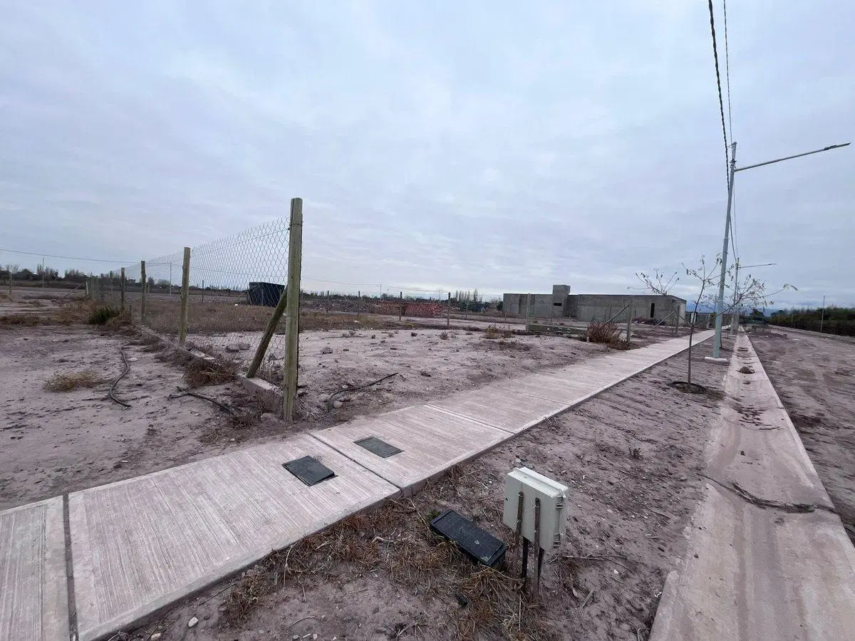VENTA LOTE  500m2 , AYRES DE TERRADA. 3