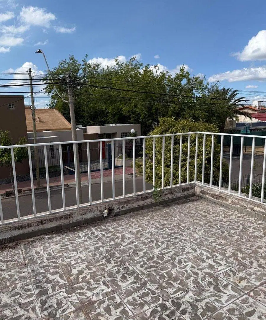 CASA APTA CRÉDITO EN BARRIO SANTA ANA GUAYMALLÉN 5