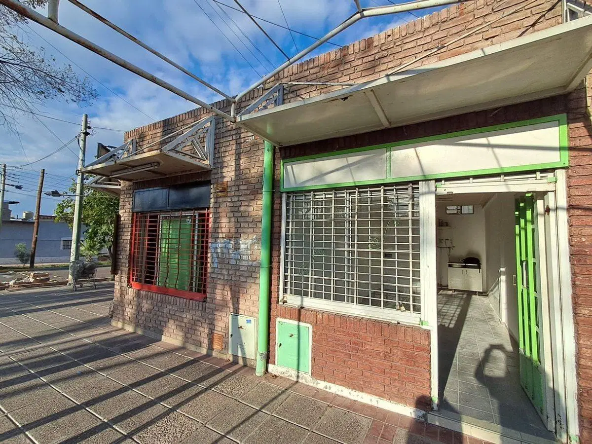 VENTA LOCAL/OFICINA B TRAPICHE ,GODOY CRUZ 5