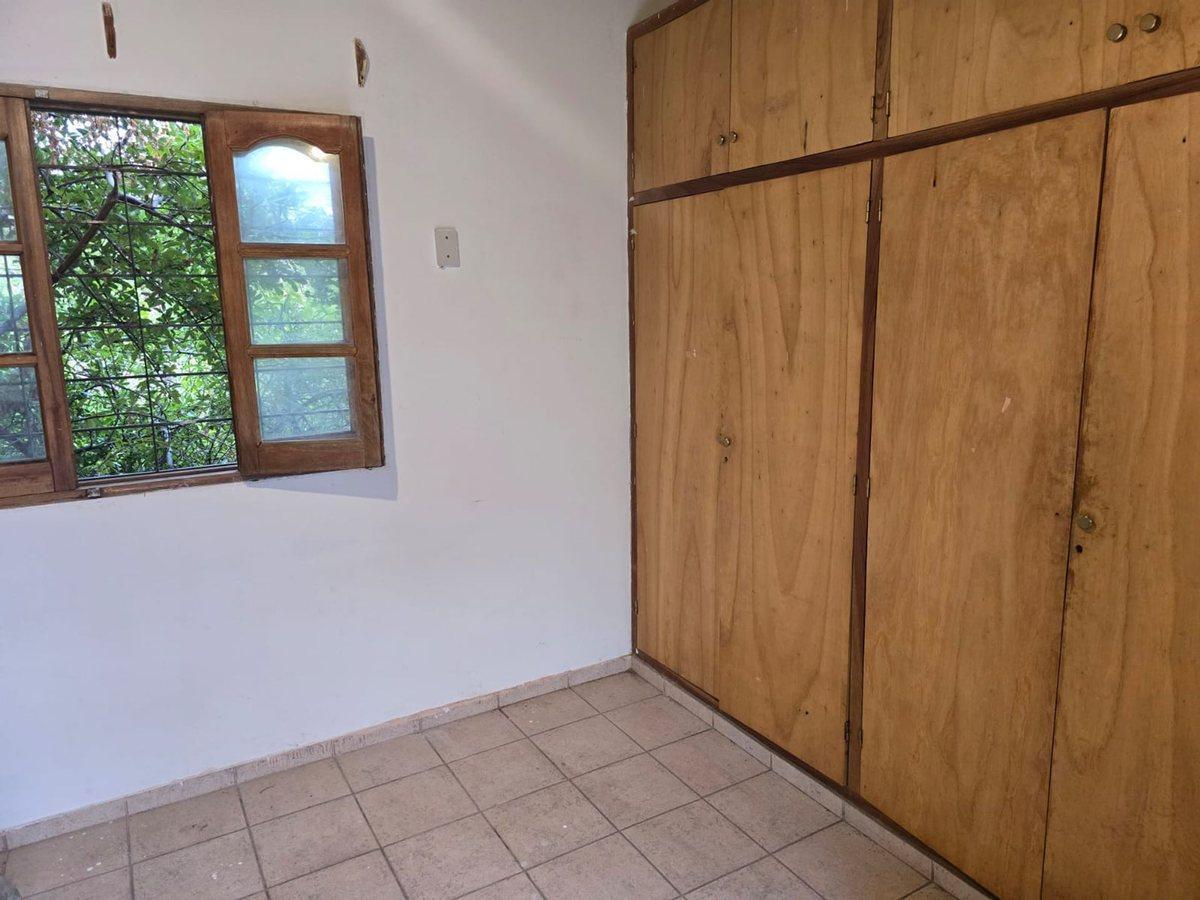 Foto de CASA con DEPARTAMENTO en VENTA - M. DRUMMOND LUJÁN, imagen 4