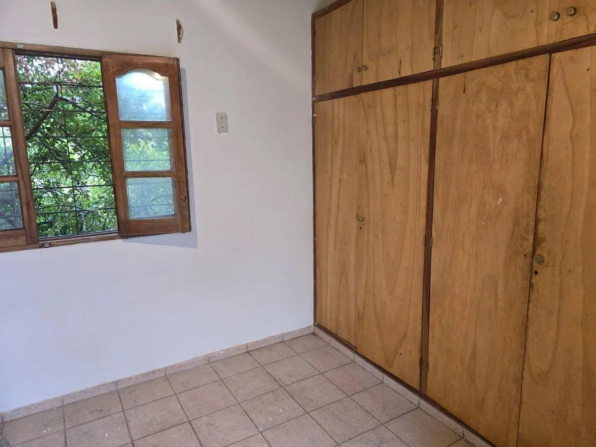 CASA con DEPARTAMENTO en VENTA - M. DRUMMOND LUJÁN 3