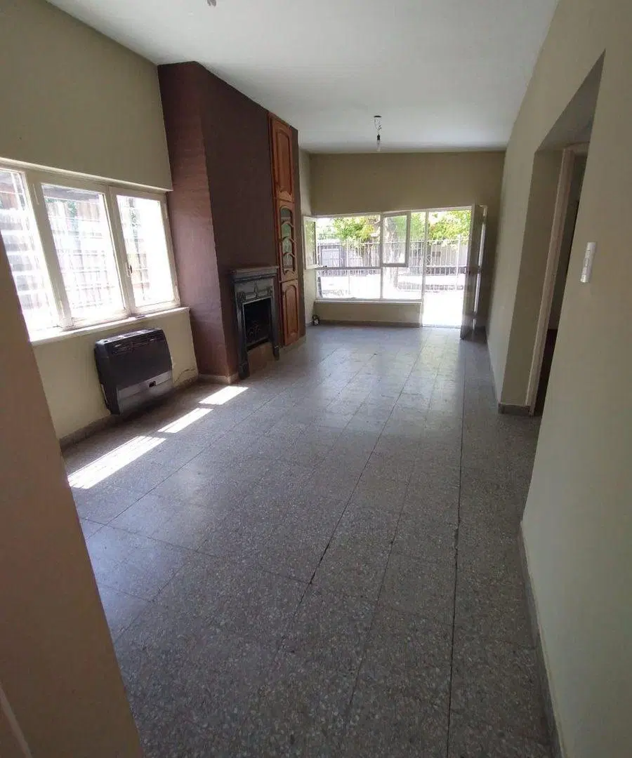 CASA EN BARRIO PARQUE DRUMMOND EN VENTA 4