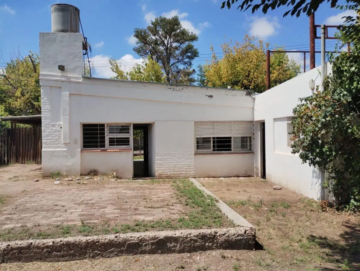 CASA EN BARRIO PARQUE DRUMMOND EN VENTA 5