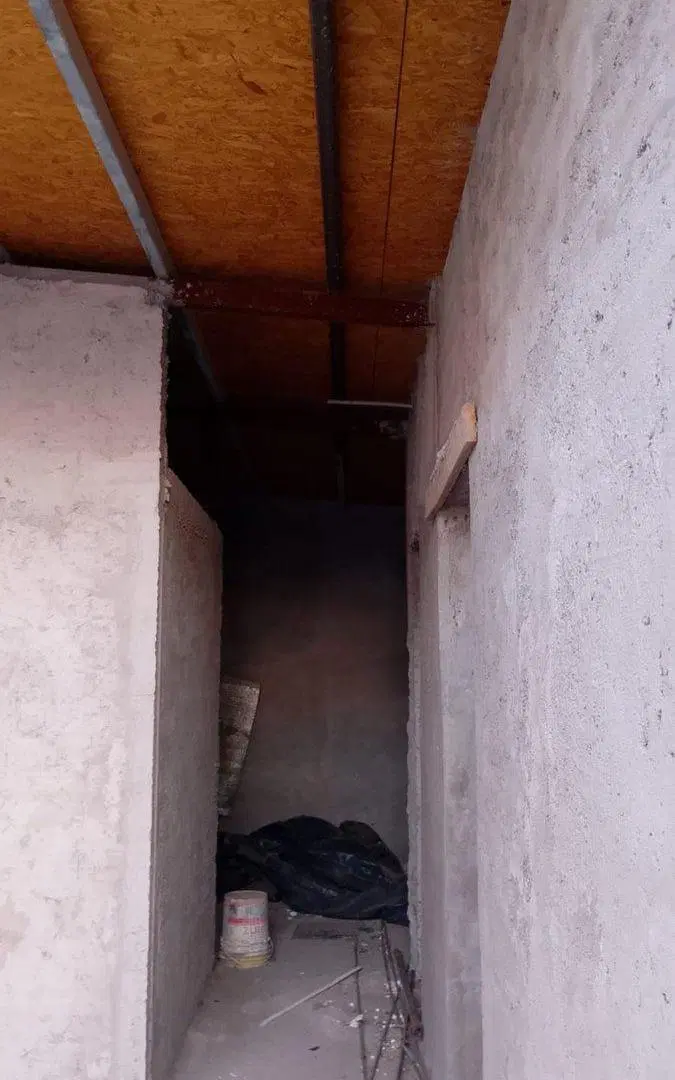 LOTE CON CASA EN OBRA Barrio Cerrado 5