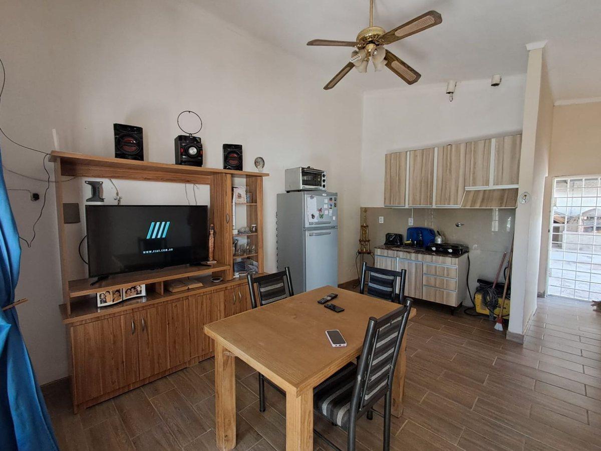Foto de VENTA CASA LAS HERAS 2 HAB. B° SAN MIGUEL, imagen 5