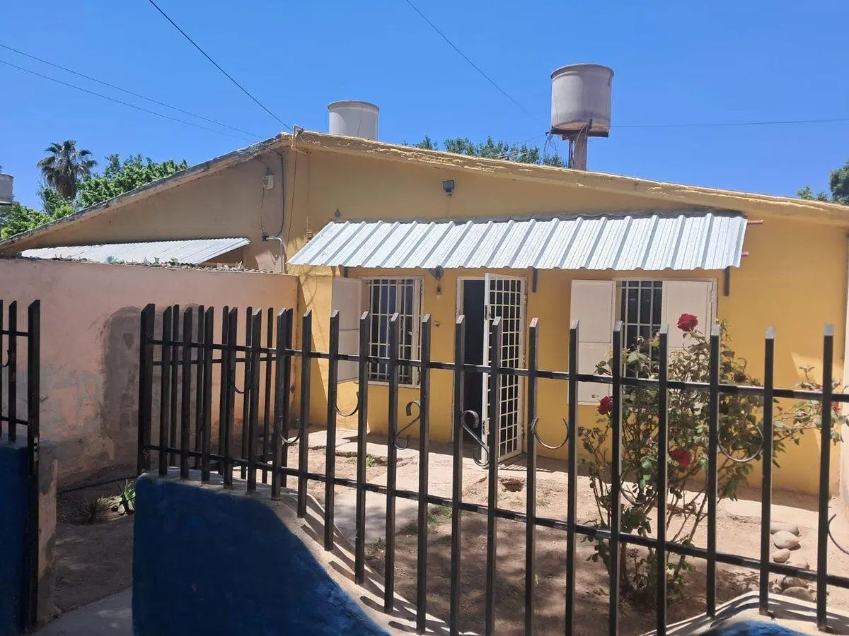 VENTA CASA LAS HERAS 2 HAB. B° SAN MIGUEL 4