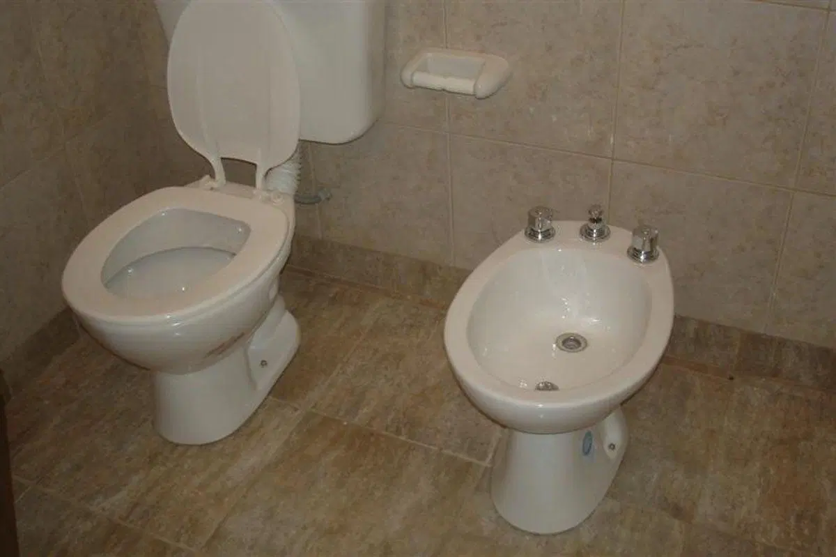 CASA EN EXCELENTE ZONA APTA CRÉDITO 3