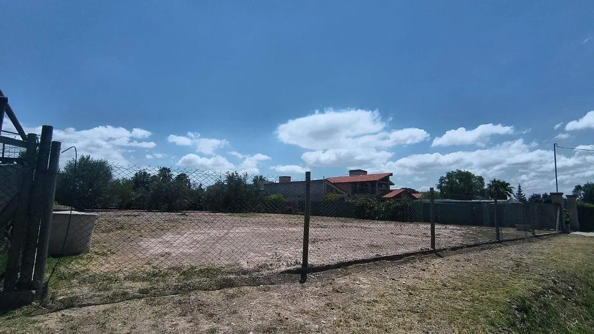 LOTE CENTRAL B° DON DAVID 5