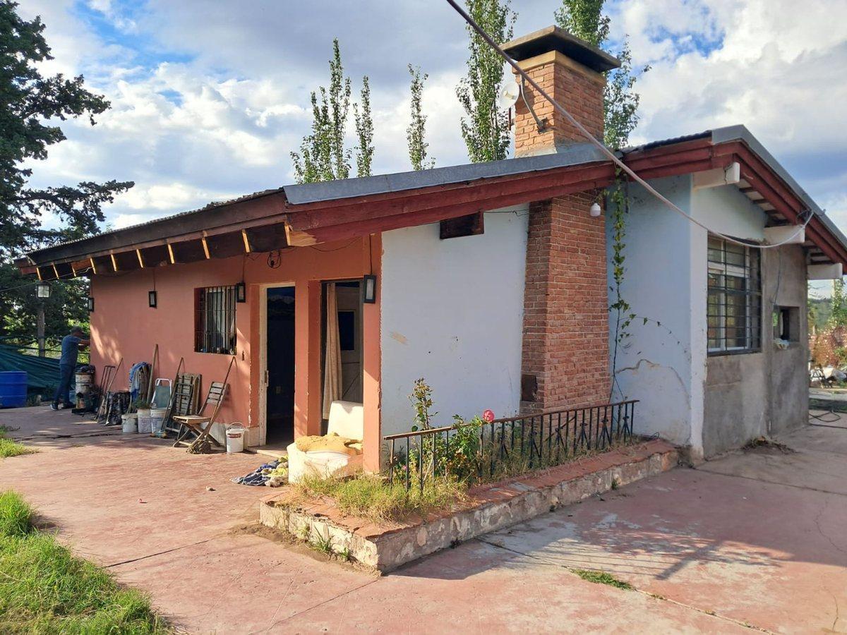 VENTA CASA CON AMPLIO TERRENO- ALVAREZ CONDARCO