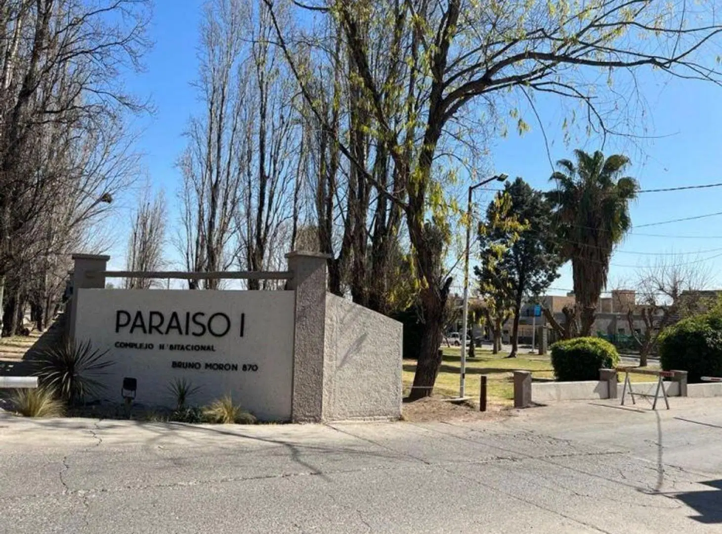 CASA EN VENTA BARRIO PARAISO I 3