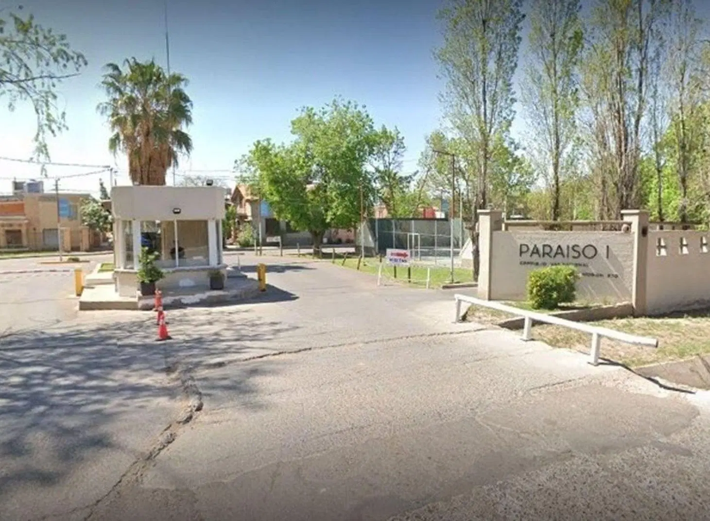 CASA EN VENTA BARRIO PARAISO I 2