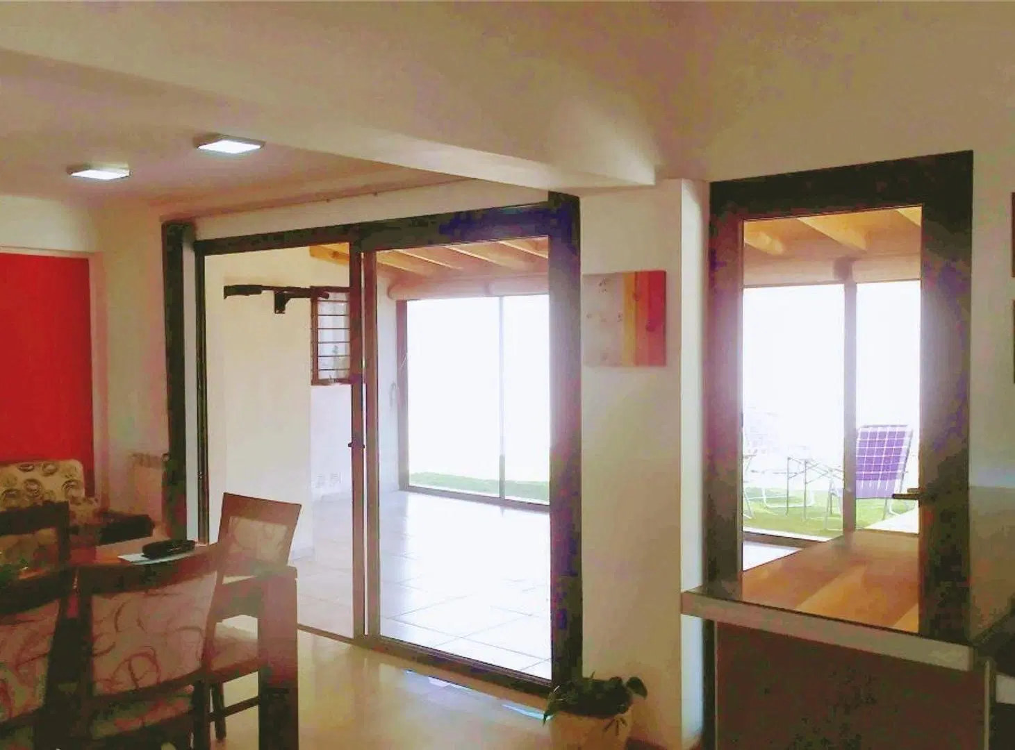 MAGNÍFICA CASA ESQUINA  CON LOCAL - LA CONSULTA 8