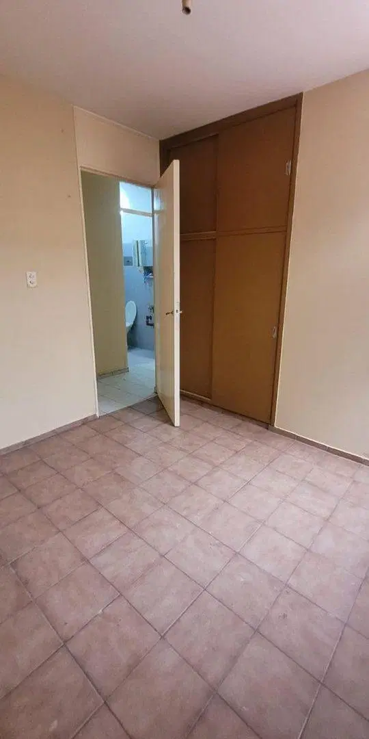 CASA 4 HABITACIONES EN VENTA - LAS HERAS 3