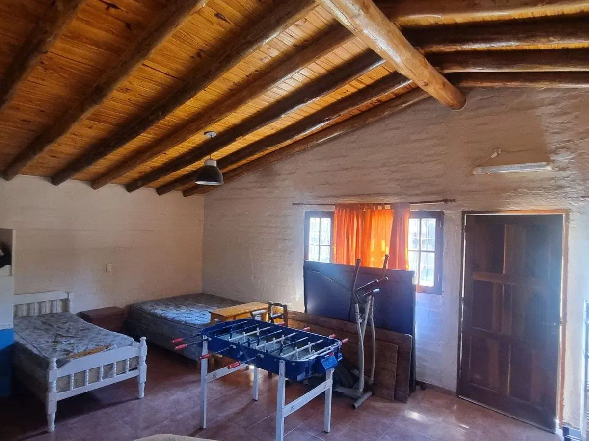 EN VENTA CASA EL CARRIZAL.PARQUE PILETA QUINCHO 5