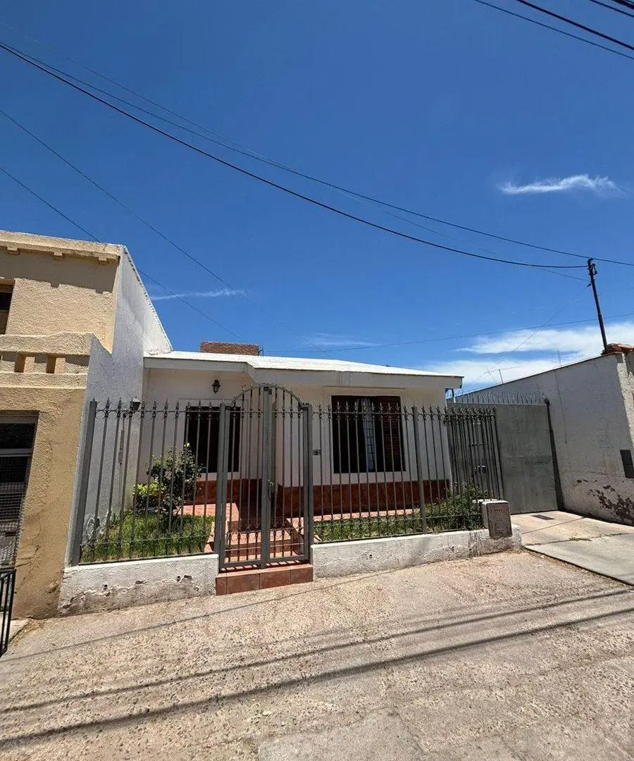 VENTA CASA OFICINA Y GALPON EN MAIPU 3
