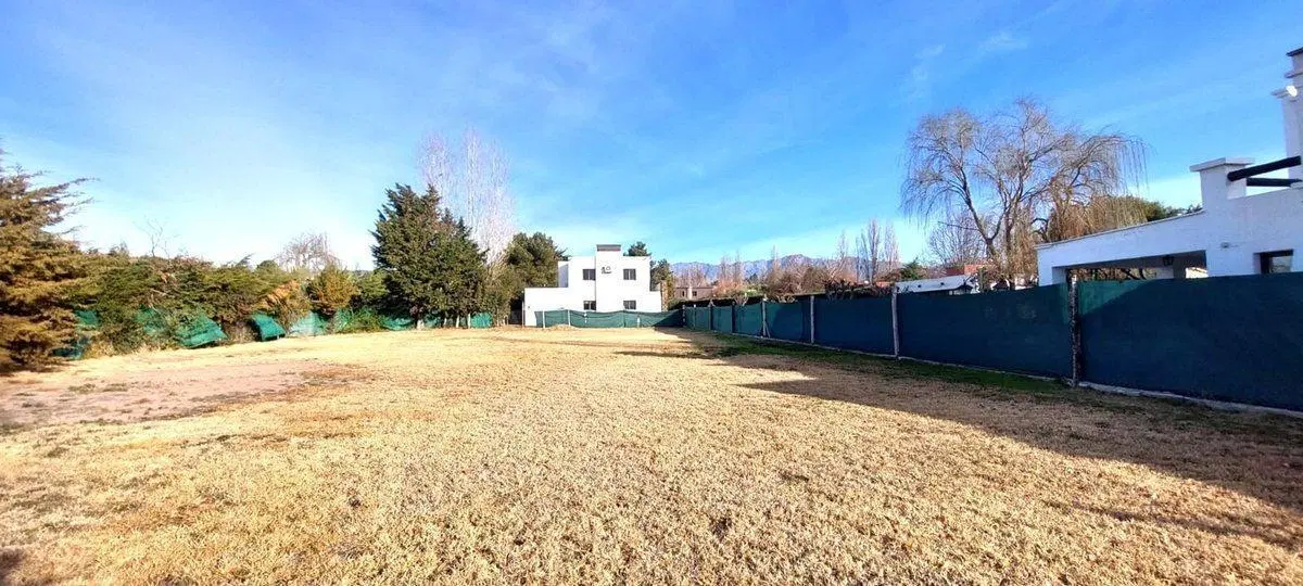 TERRENO EN VISTALBA COUNTRY B° PRIVADO 4