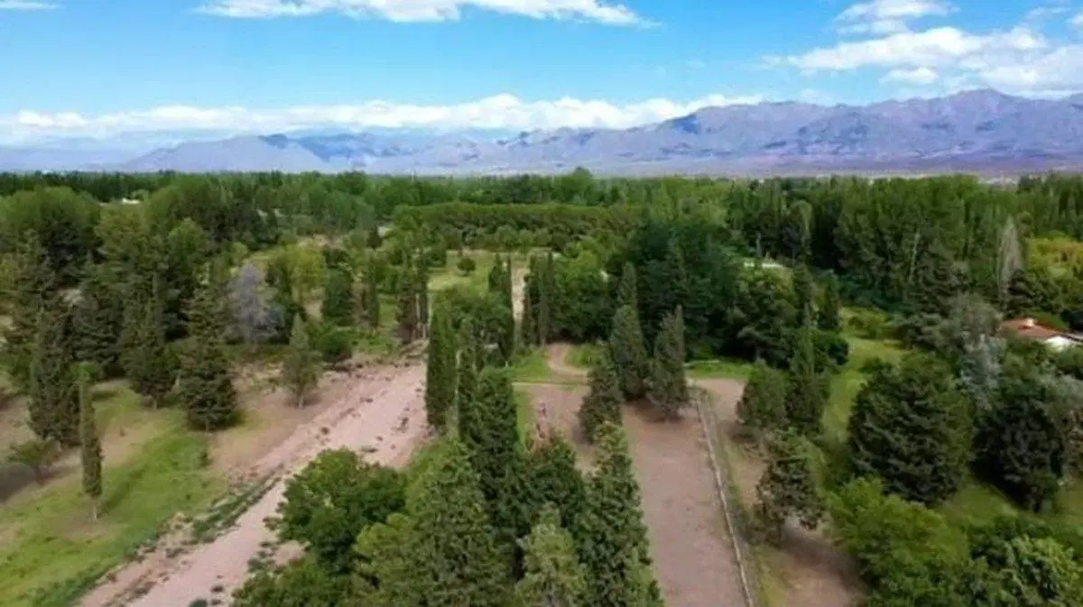 LOTE 1026 m2 B° Privado DON BENJAMIN - VISTALBA 4