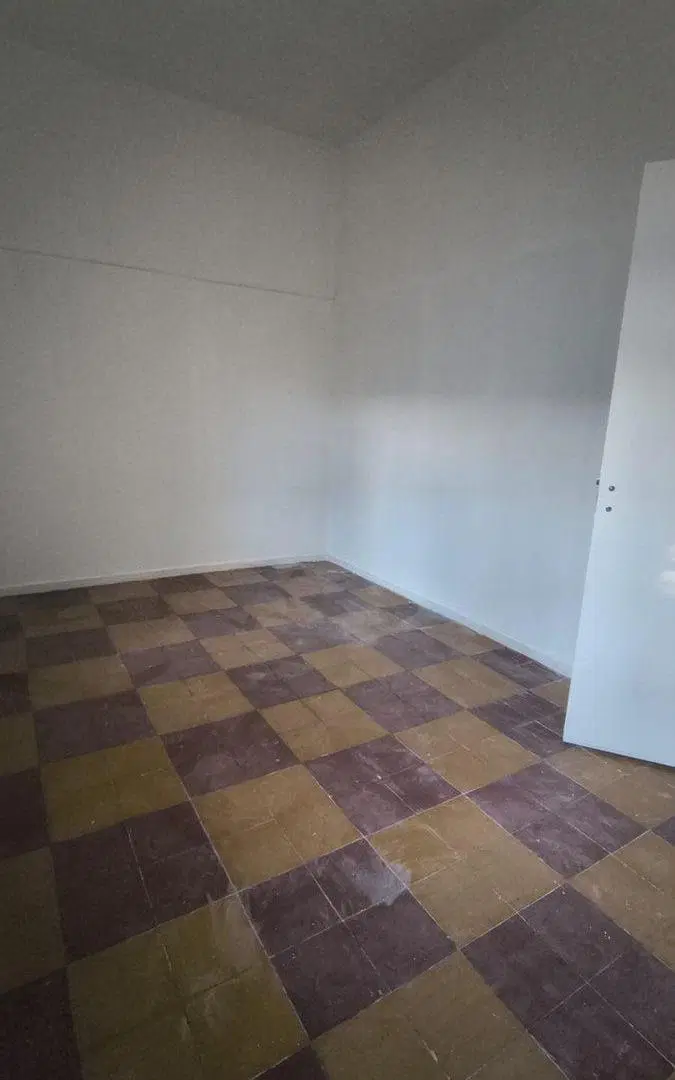 DEPARTAMENTO + LOCAL en Venta - 4TA SECCION 5
