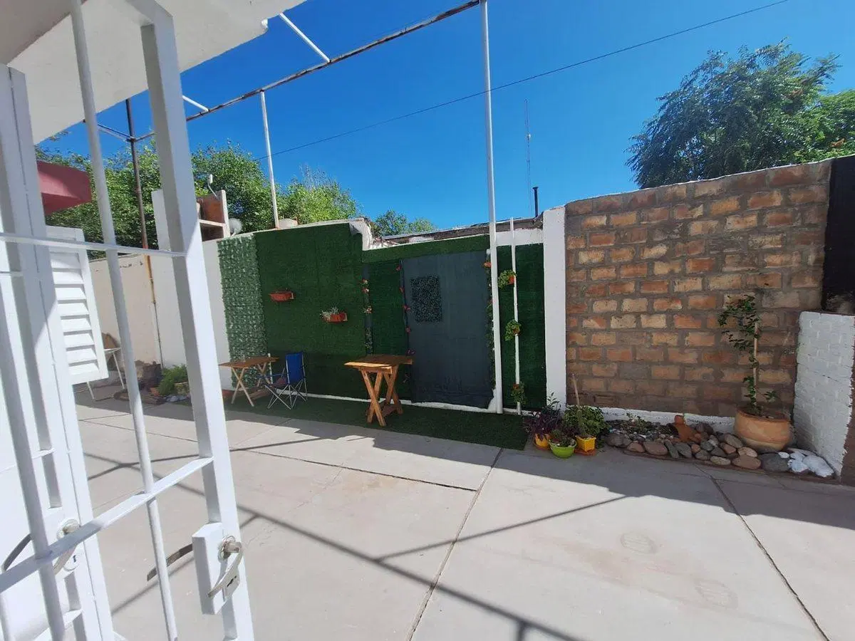 DUPLEX EN VENTA EN CALLE RIOJA DE CDAD DE MENDOZA 5