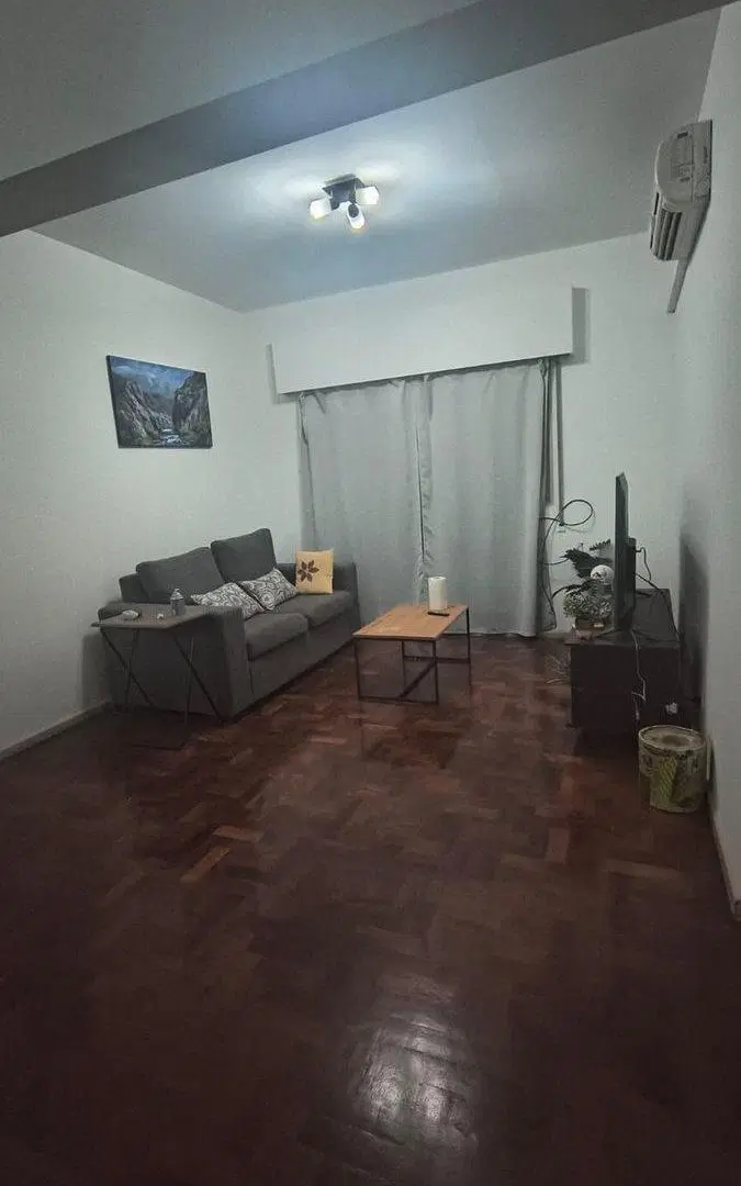 Departamento a metros de PEATONAL SARMIENTO 2