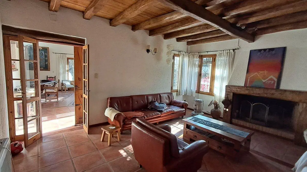 VENTA CASA 3 HAB. CHACRAS DE CORIA- CALLE PRIVADA 3